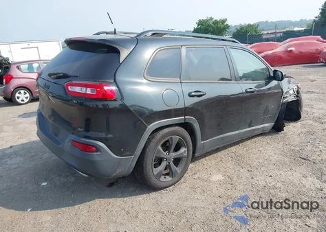 2016 Jeep Cherokee Altitude z USA, uszkodzony, nr VIN 1C4PJLCS2GW107732
